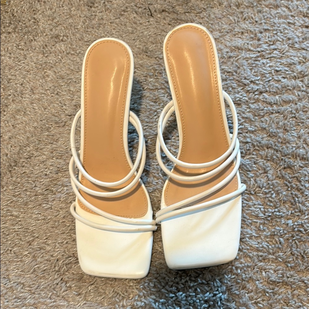 Elegant White Strappy Women's Sandals